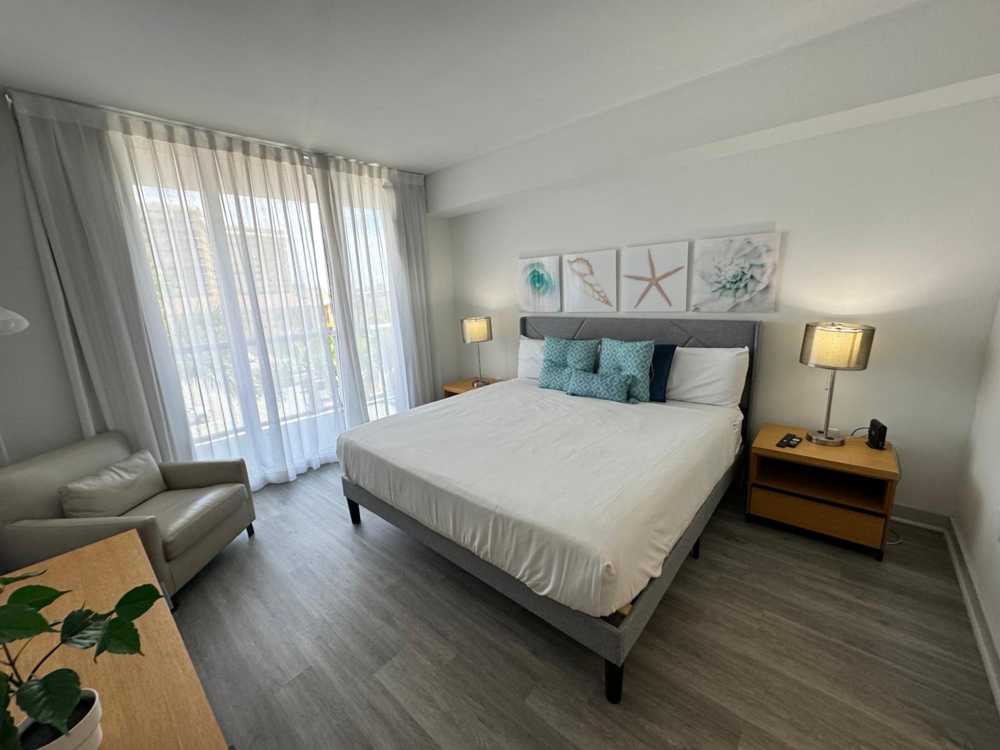 Mvr Apartments At Beachwalk Resort Hallandale Beach Exterior foto