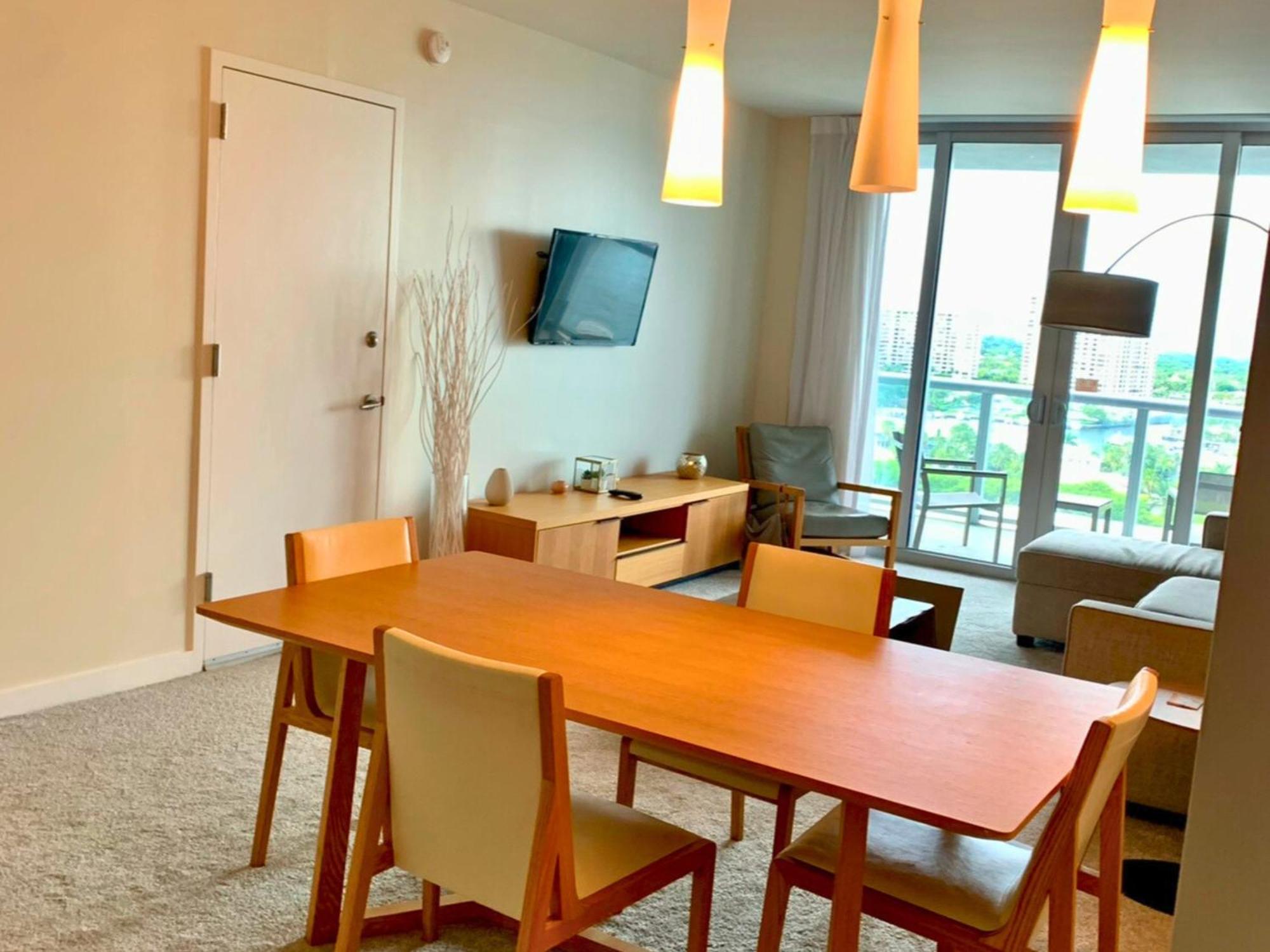 Mvr Apartments At Beachwalk Resort Hallandale Beach Exterior foto